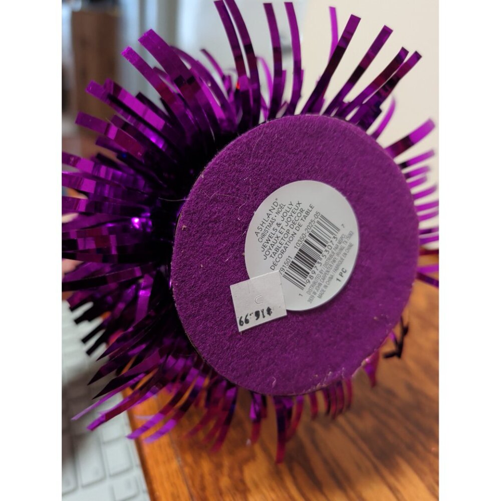 Christmas Tree purple tinsel - Picture 4 of 4